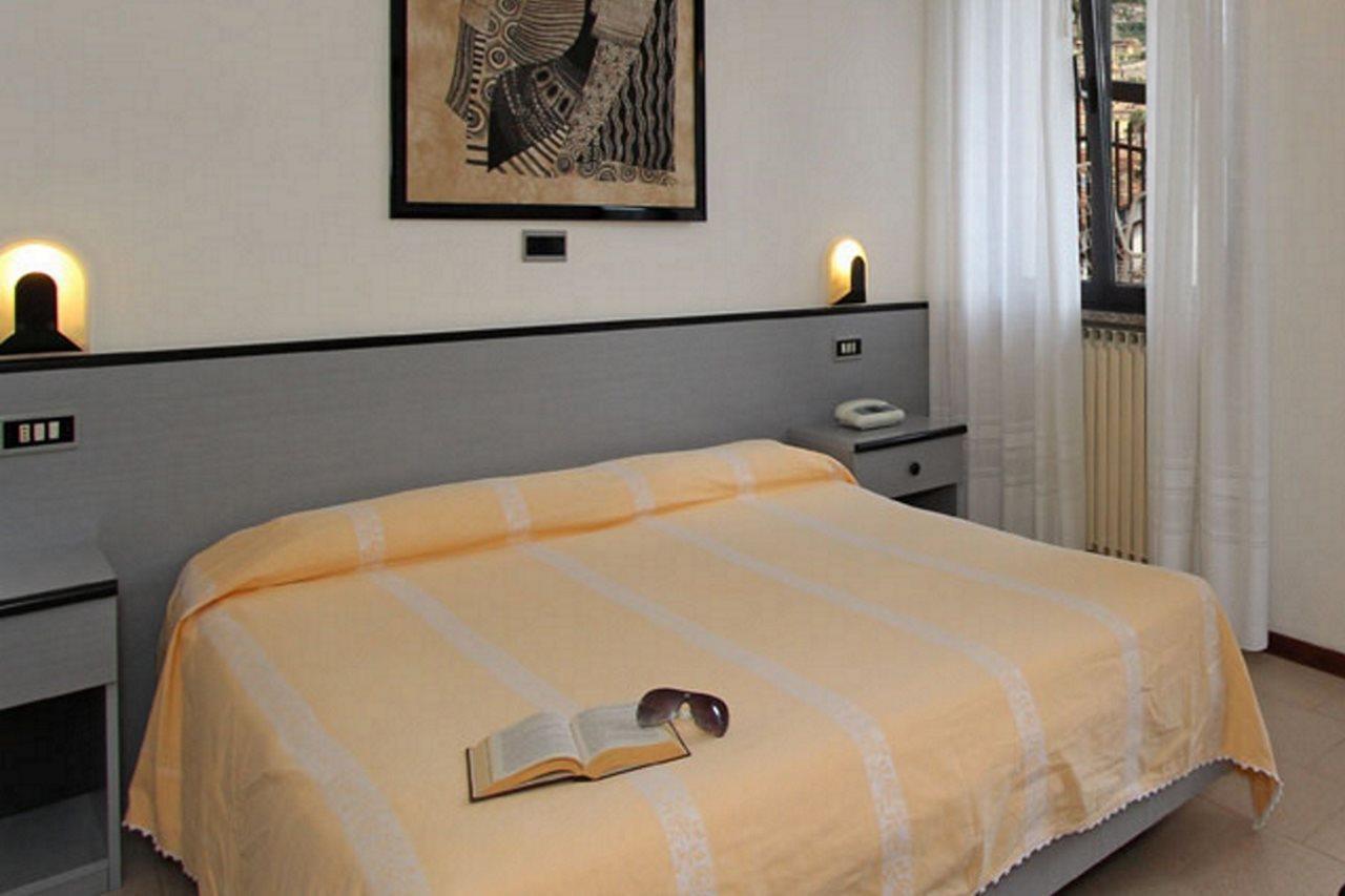 Europa Hotel Limone sul Garda Exterior photo